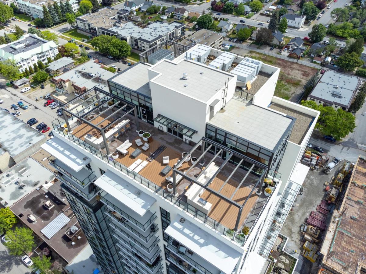 Brand New Luxury Downtown Near The Beach #13 Kelowna Luaran gambar