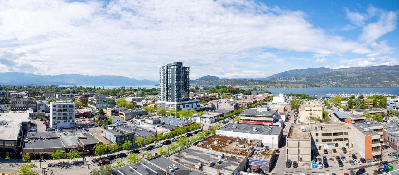 Brand New Luxury Downtown Near The Beach #13 Kelowna Luaran gambar